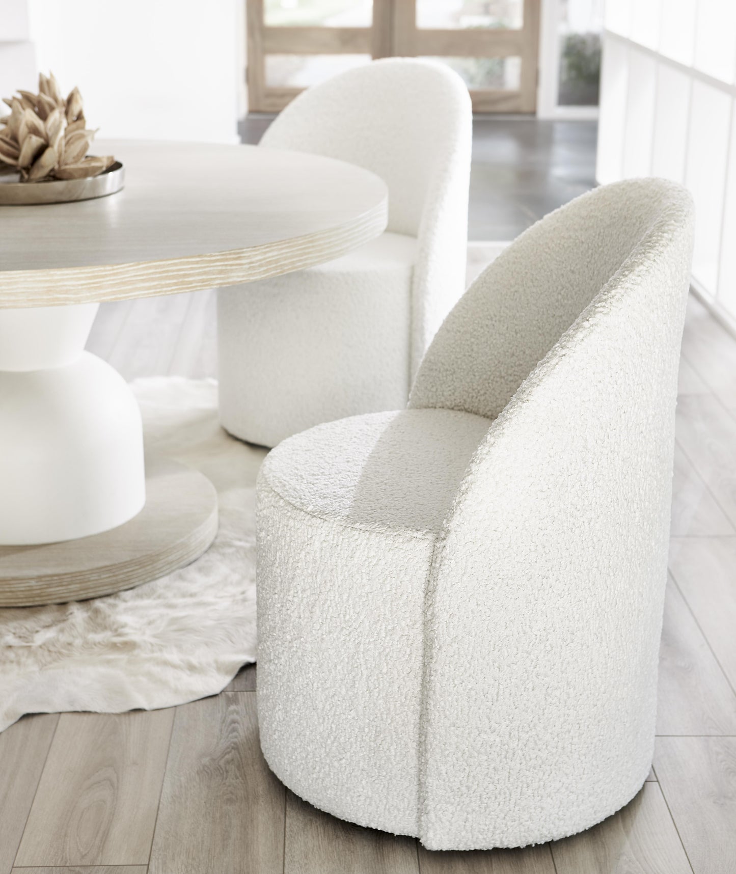 Solaria arm chair / 310531 BERNHARDT
