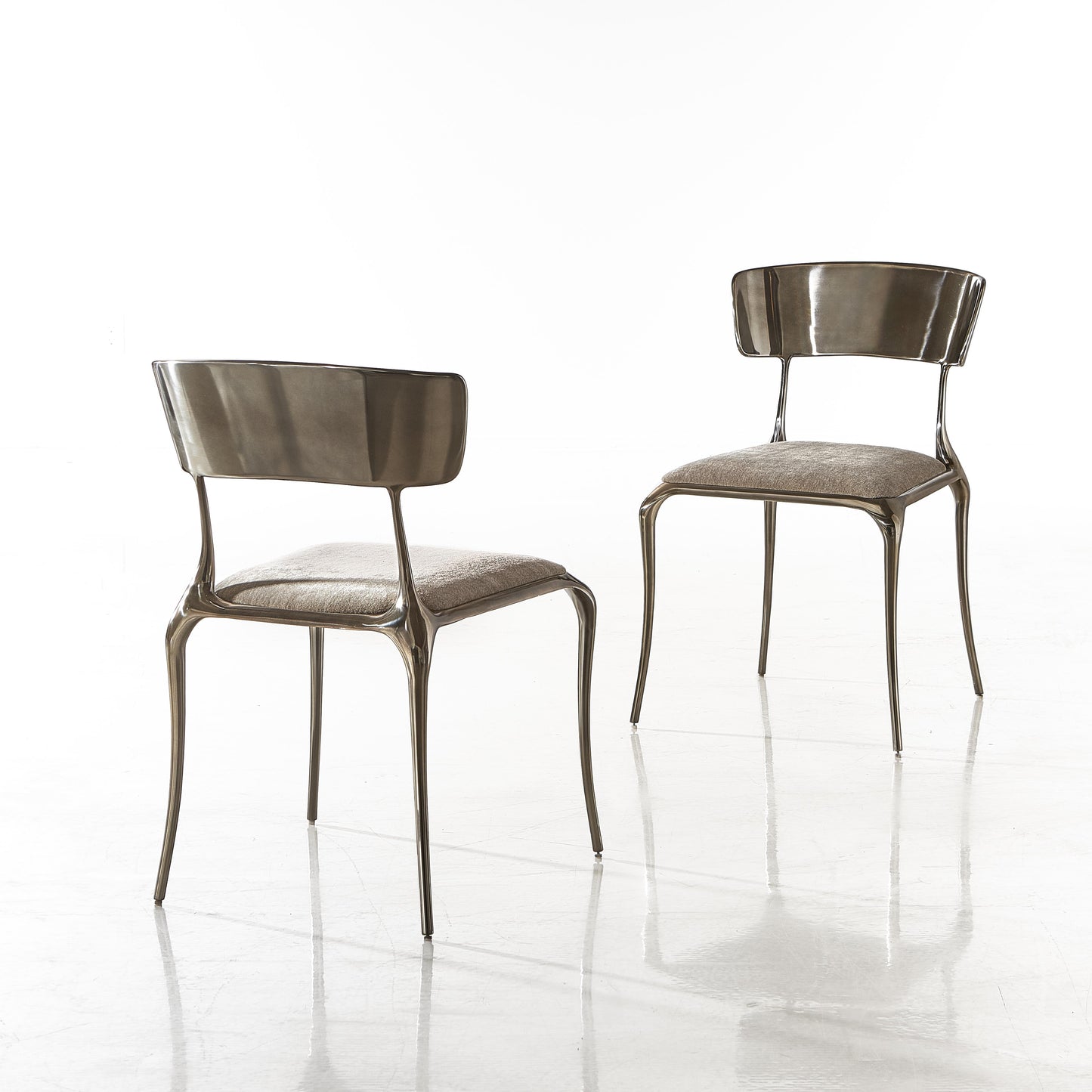 Pravo Side Chair / 332551 BERNHARDT
