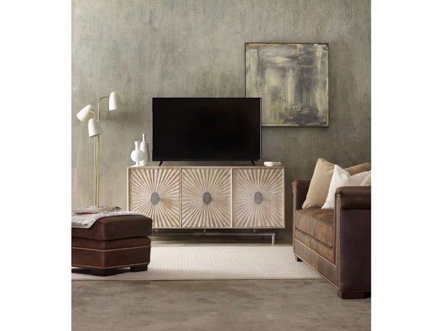 68in Entertainment Console / 5560-55468-LTWD HOOKER