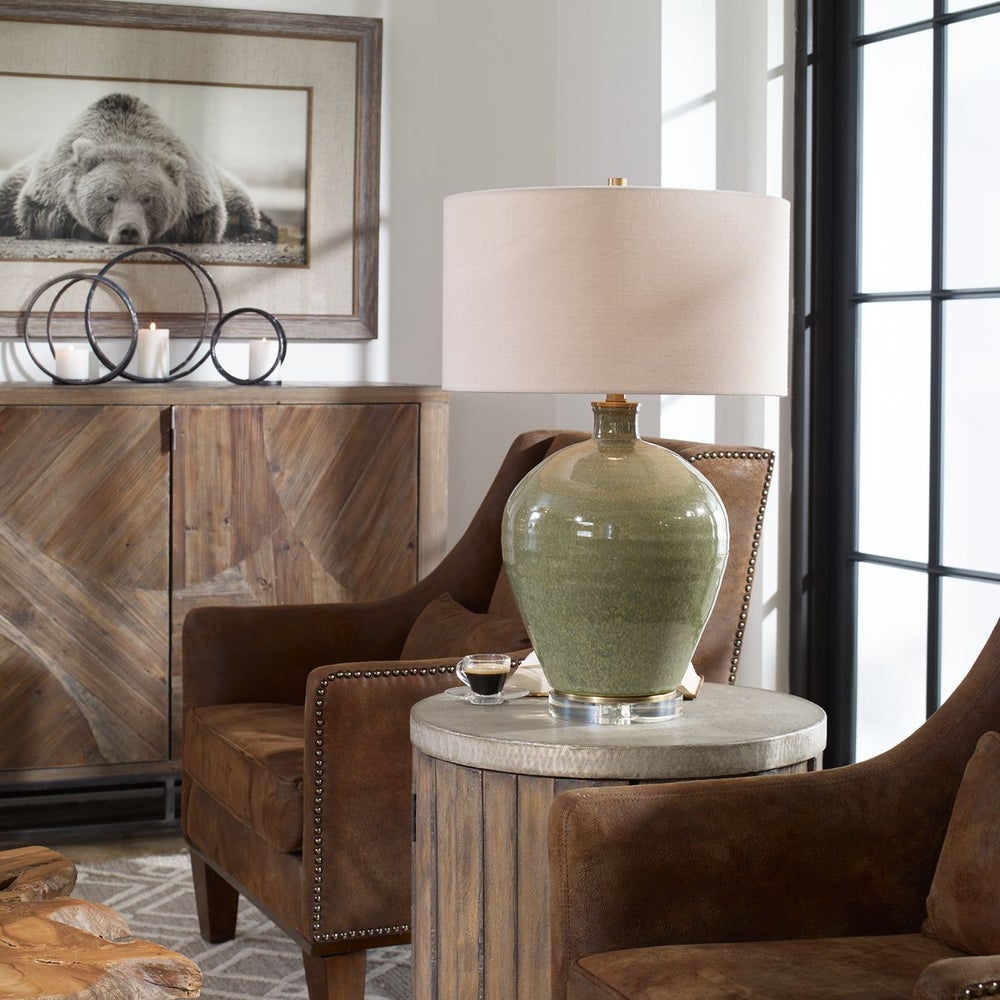 Elva Table Lamp / UT 27759 UTTERMOST