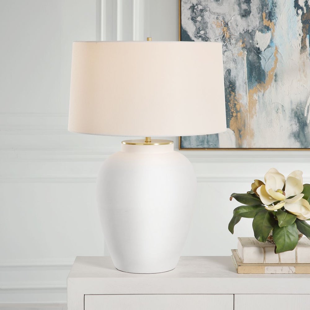 Adelaide Table Lamp / UT 30255-1 UTTERMOST