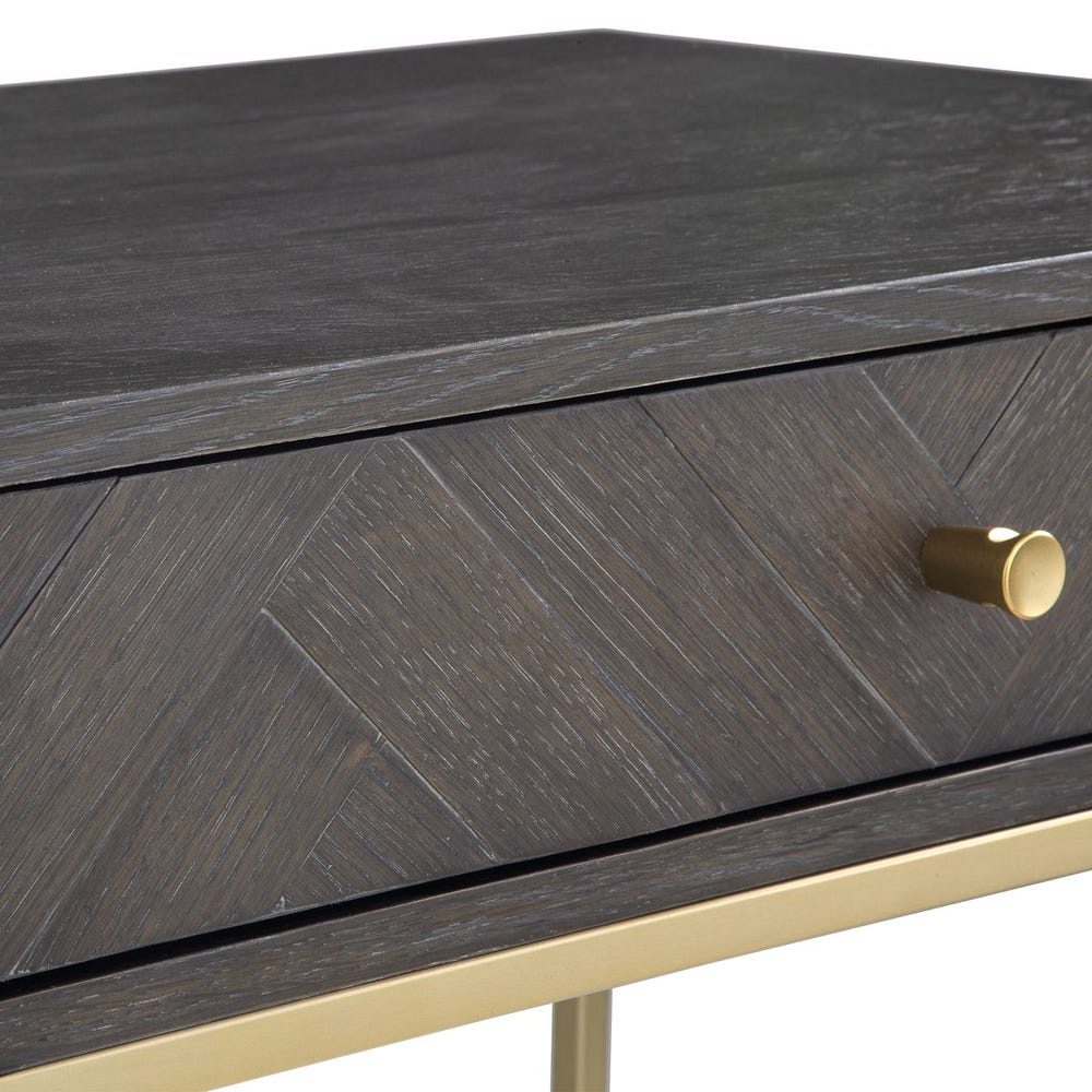 Armistead Side Table / 24989 UTTERMOST