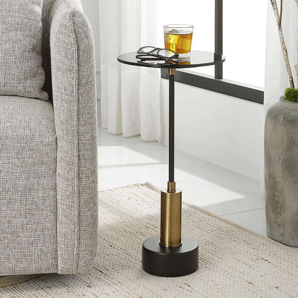Spector Accent Table / 25242 UTTERMOST