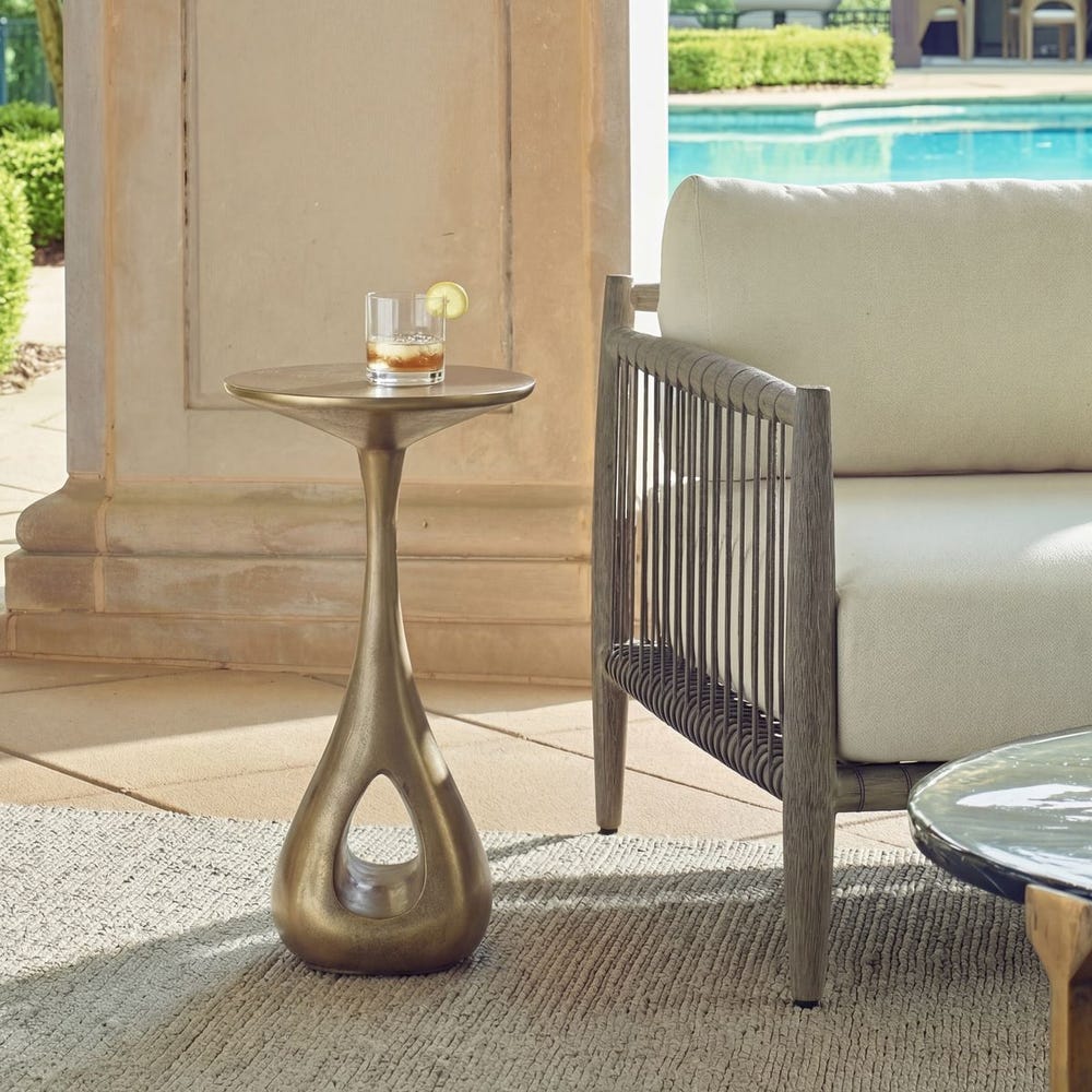 Tolstoy Indoor-Outdoor Accent Table / 50642