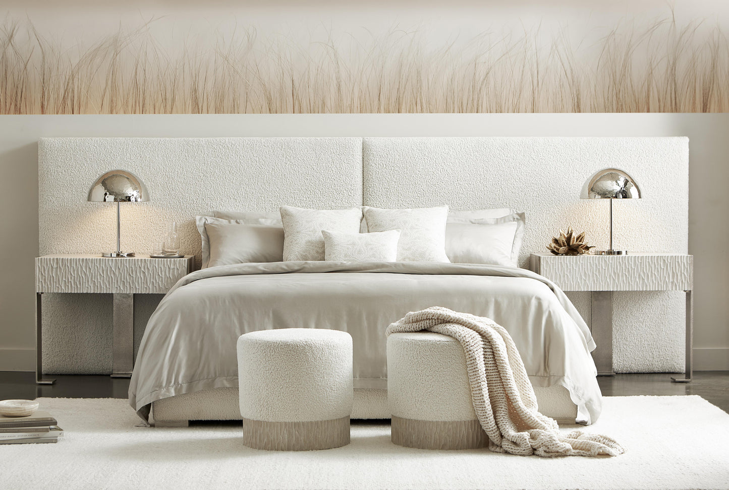 Solaria panel bed king /  310FR66, 310H66 BERNHARDT