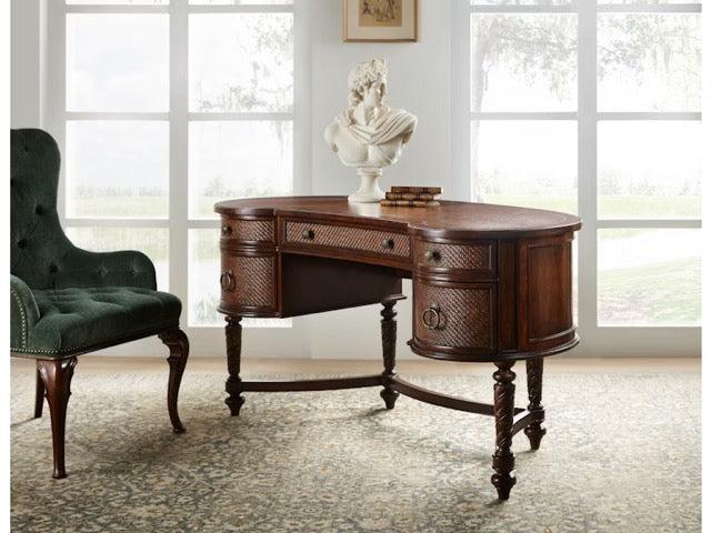 Charleston KIdney WRITING Desk / 6750-10460-85 HOOKER