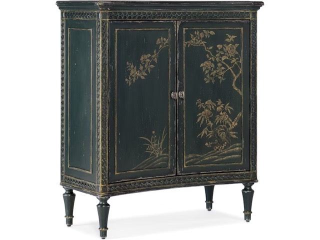 Charleston Two-Door Accent Chest / 6750-50001-34 HOOKER