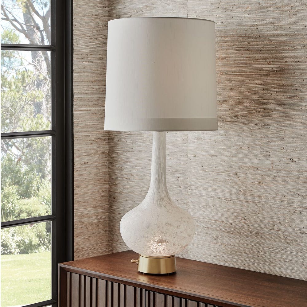 Swan in Flight Table Lamp / R30700-1 UTTERMOST