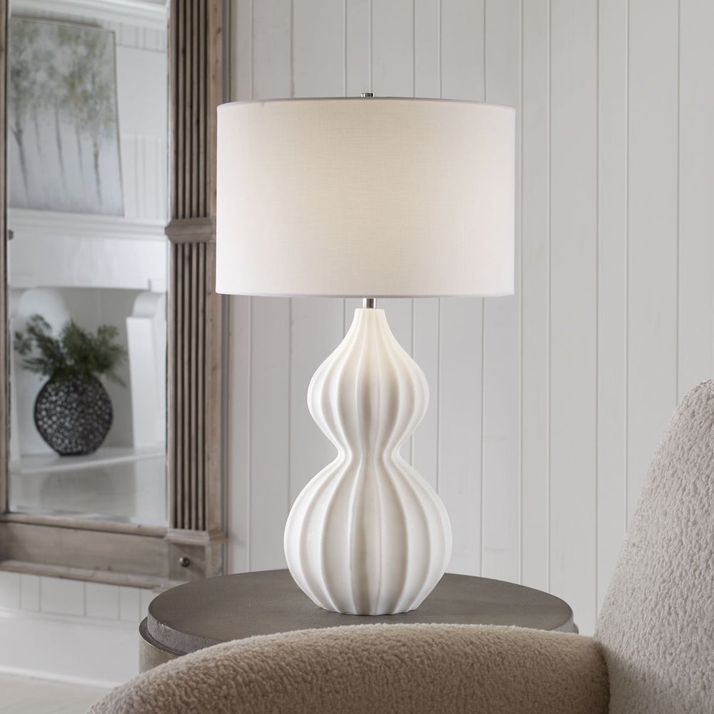 Antoinette Table Lamp / UT 30065 UTTERMOST